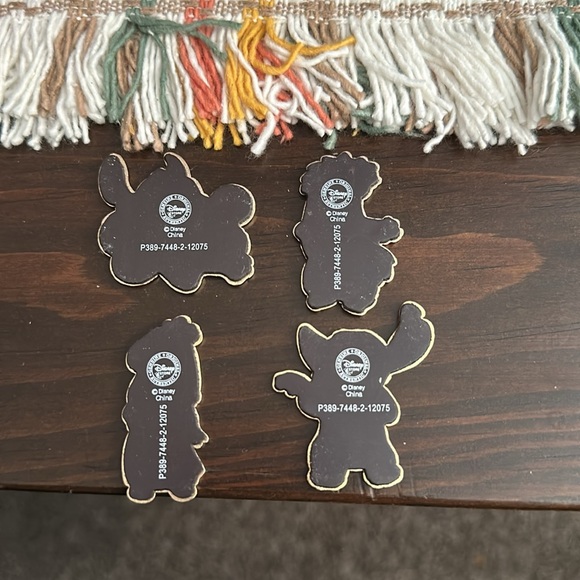 4 Disney Store Lilo and Stitch Magnets - Picture 2 of 3